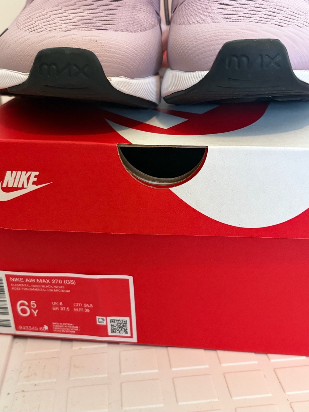 Nike Air Max 270 Sneakers Shoe size 6.5Y / 8W elemental rose worn 2x! - Picture 5 of 8